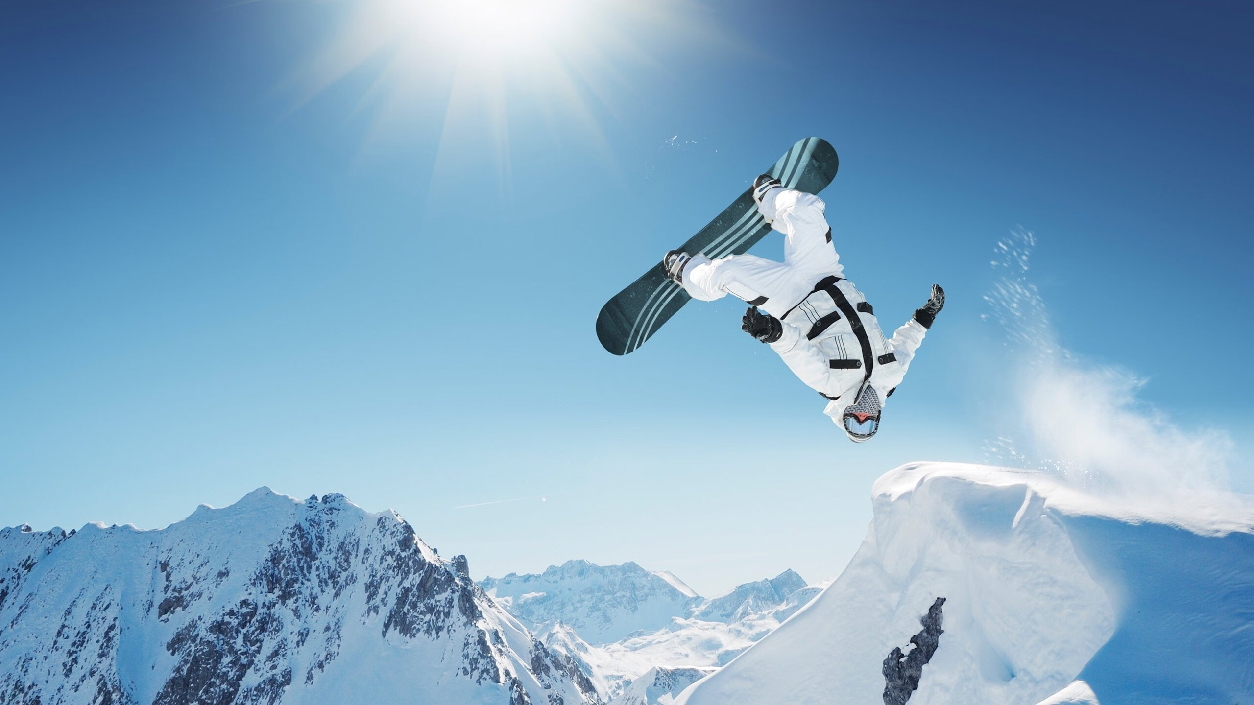 裁判因寒冷提前吹哨，墨西哥队抗议成功，墨西哥队长